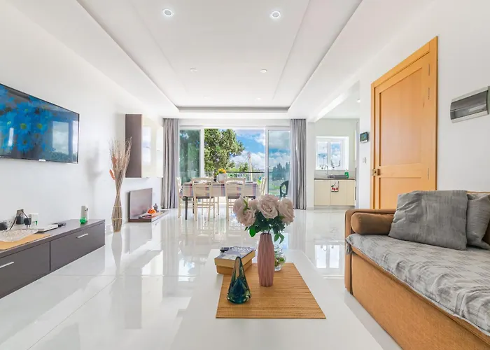 Daire New Spacious 3 Bdr 2 Bth Bugibba *