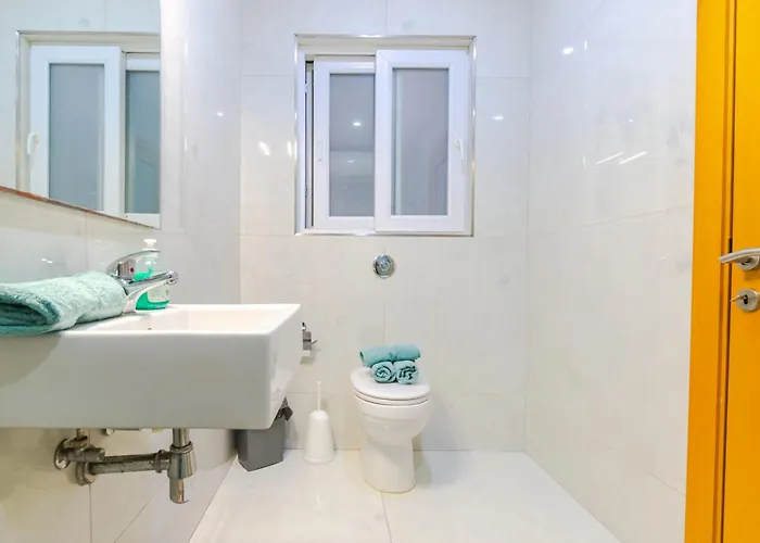 Daire New Spacious 3 Bdr 2 Bth Bugibba St. Paul's Bay