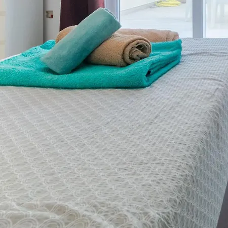 New Spacious 3 Bdr 2 Bth Bugibba Apartment St. Paul's Bay