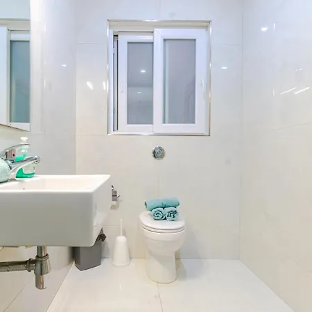 Apartment New Spacious 3 Bdr 2 Bth Bugibba St. Paul's Bay