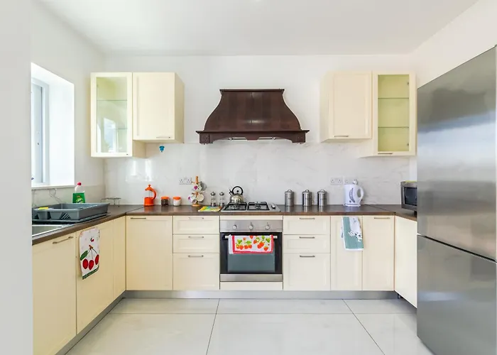 New Spacious 3 Bdr 2 Bth Bugibba * Σεντ Πόλς Μπέι