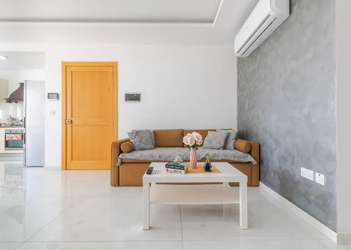 Lägenhet New Spacious 3 Bdr 2 Bth Bugibba